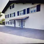 Maison Ilaguinabaita 255 Bis Vakantiehuis *